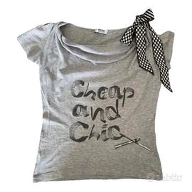 T-shirt Moschino Cheap and Chic