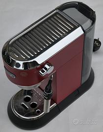 Macchina caffè DeLonghi Dedica EC685 + Accessori