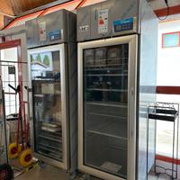 Freezer a colonna inox ventilato apertura a pedale