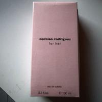 Narciso Rodriguez rosa