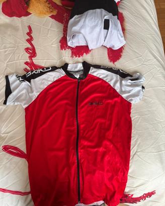 abbigliamento bici
