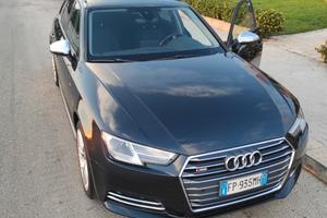 Audi A4 Avant S-Line S-Tronic "Permuto"