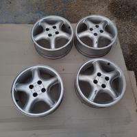 Cerchi in lega 16 pollici 