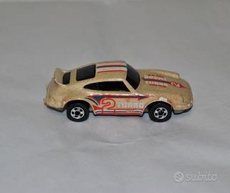 1 Hot Wheels Porsche 911 serie "Automagic"