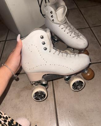 Pattini a 4 ruote pattinaggio artistico