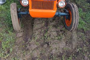 Trattore Fiat 300 2Rm