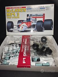 Kit modellino McLaren in scatola di montaggio