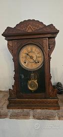 Tris di orologi da muro