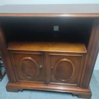 Mobile TV  in legno