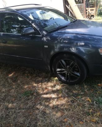 Audi A4 Avant 2000cc 180cv.