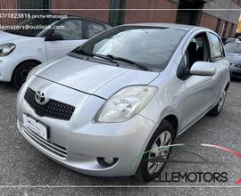 Toyota Yaris 1.0 Navi 5p