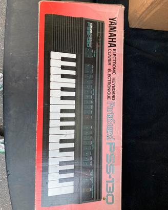 Tastiera Yamaha PSS-130