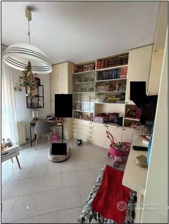 Appartamento – Follo, Costa di Tivegna - Altro