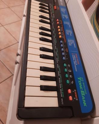 Tastiera Casio SA-3 con doppia alimentazione