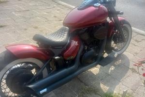 Suzuki Intruder C 800