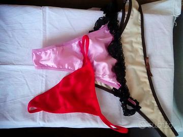 Tris perizomi colorati