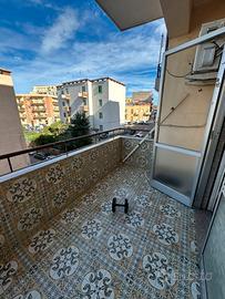 Via monte sabotino appartamento luminoso