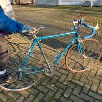 Bicicletta da corsa e altre vintage
