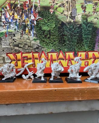 Warhammer Savage Orc Boyz  Gruppo comando sciamano