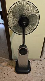 Ventilatore a Piantana Midea  con Nebulizzatore