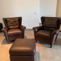 Poltrone e poggiapiedi