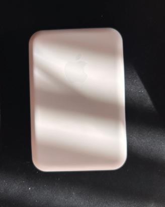 Apple mag safe