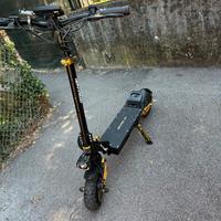 Monopattino elettrico 60km/h-autonomia 58km- 2400w