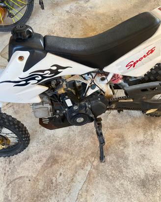 Pit bike 