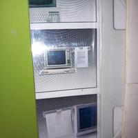 LEGGIO/SUPPORTO PER MONITOR VINTAGE