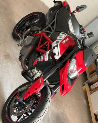 Ducati Hypermotard 950