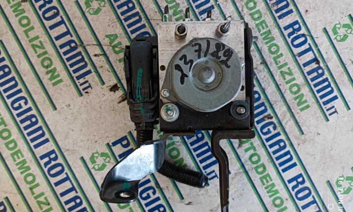 Pompa ABS Nissan Micra K13 2011