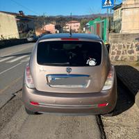 Lancia ypsilon 1.2 69cv diva benzina