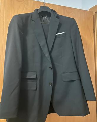 Completo uomo