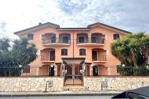 2 splendide ville per attività ricettive