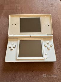 Nintendo DS lite