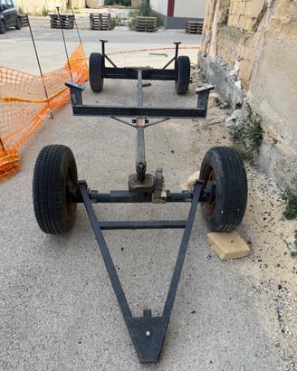 Carrello per imbarcazioni 