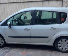 Renault Grand Modus Tce 1.2/16 valvole,tenuta bene