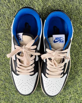 Air Jordan 1 Low Bianco, Blu e Nero Taglia 41
