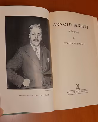 Arnold Bennett: A Biography", scritto dal biografo