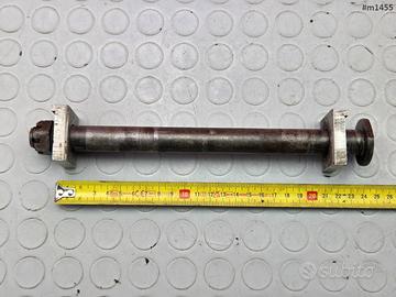 PERNO POSTERIORE SUZUKI RM 125 1993 1994 1995