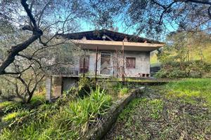 CASA INDIPENDENTE A BOVILLE ERNICA