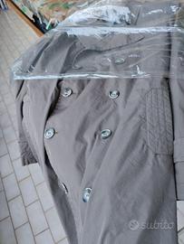 Trench uomo firmato Daniele Alessandrini.