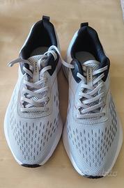 Scarpe running 