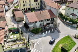 Porzione di casa - Gazzada Schianno