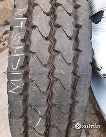 Gomma pneumatico nuovo 13 22.5 michelin