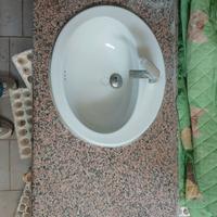 Lastra di granito rosa per bagno