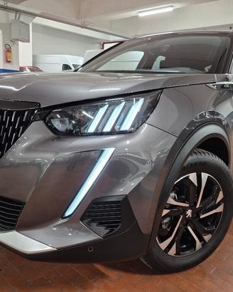 Peugeot 2008 PureTech 130 S&S EAT8 Allure