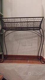 Fioriera in ferro battuto