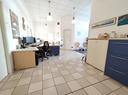 locale-commerciale-a-lucca