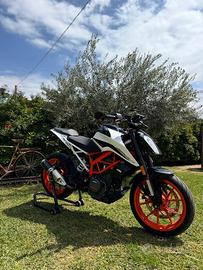 Ktm duke 390